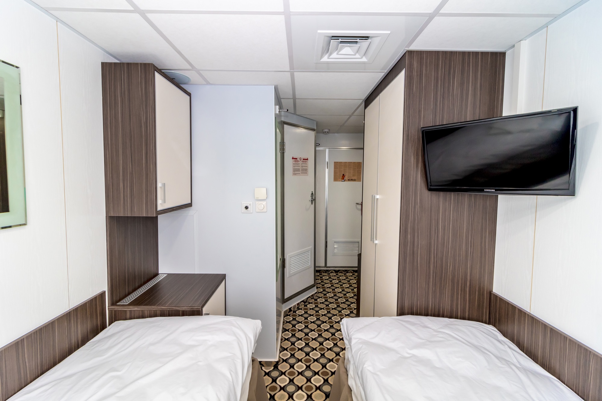 CroisiEurope MS Kronstadt Double Cabin 1.jpg